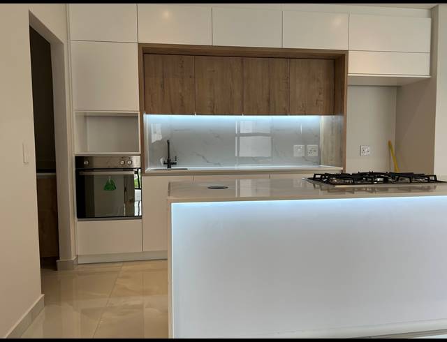 3 BEDROOM HOUSE FOR SALE IN SANDOWN